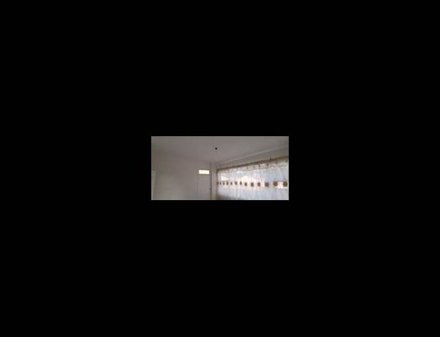 1 BEDROOM PROPERTY TO RENT IN FAIRVIEW